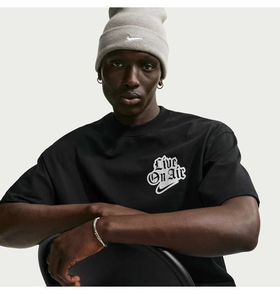 Футболка Nike Solo Tee (чорна) IQ0673-010 фото