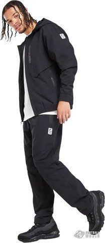 Костюм Nike Air Max Wolven (чорний) IF0020-010_IF0849-010 фото
