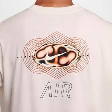 Футболка Nike Air (молочна) FZ7981-023 фото